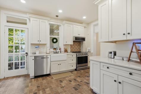 236 W Pike Street Canonsburg PA 15317