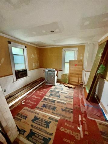 1594 Johnston Avenue Kittanning Boro PA 16201