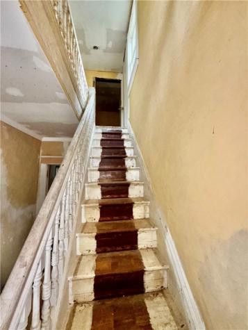 1594 Johnston Avenue Kittanning Boro PA 16201