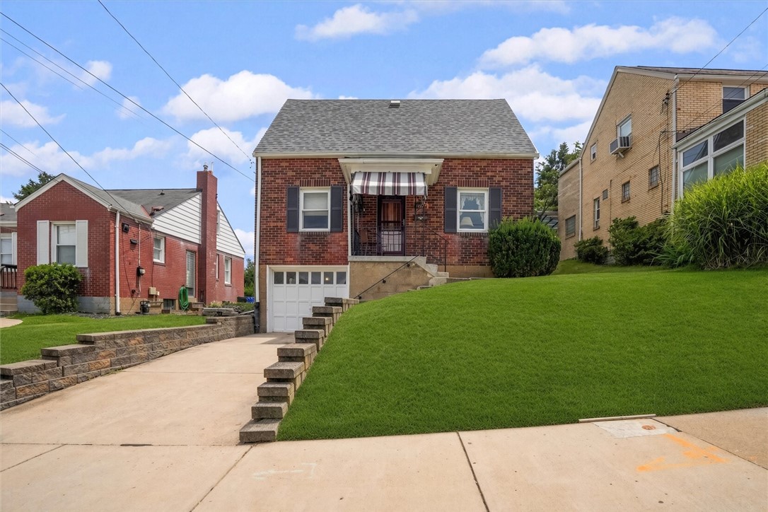 1422 Simona Drive Stanton Heights PA 15201