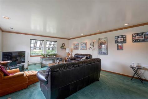 1422 Simona Drive Stanton Heights PA 15201