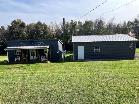 704 Jefferson Road Waynsbrg/frankln Township PA 15370