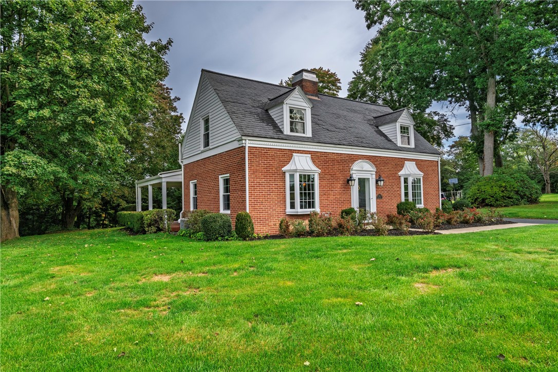 112 Shanor Heights Center Township PA 16001