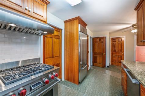 112 Shanor Heights Center Township PA 16001