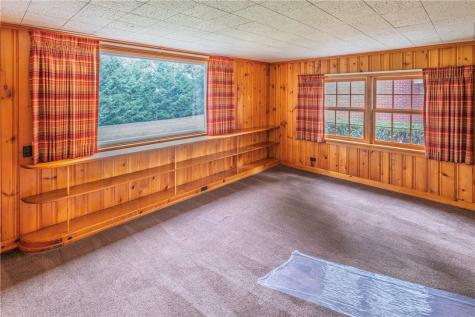 112 Shanor Heights Center Township PA 16001