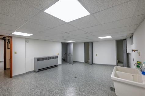 112 Shanor Heights Center Township PA 16001