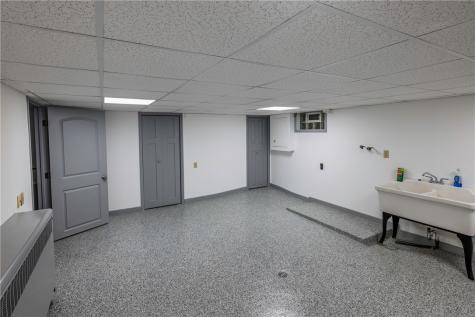 112 Shanor Heights Center Township PA 16001
