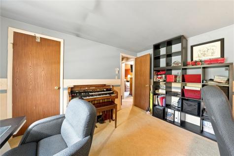 142 Willow Road Hopewell PA 15312