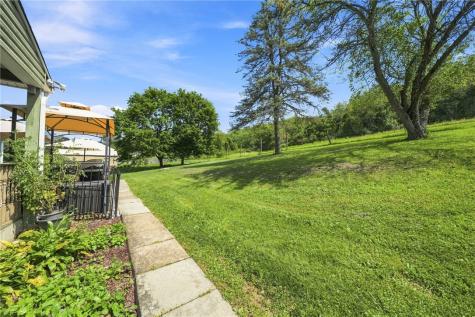 142 Willow Road Hopewell PA 15312