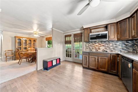 142 Willow Road Hopewell PA 15312