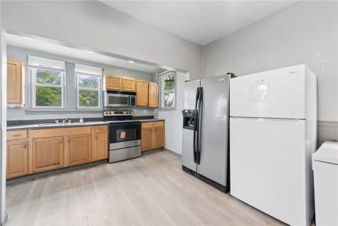 718 Lookout Avenue Charleroi Boro PA 15022