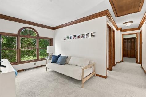 2525 Lindenwood Drive Franklin Park PA 15090