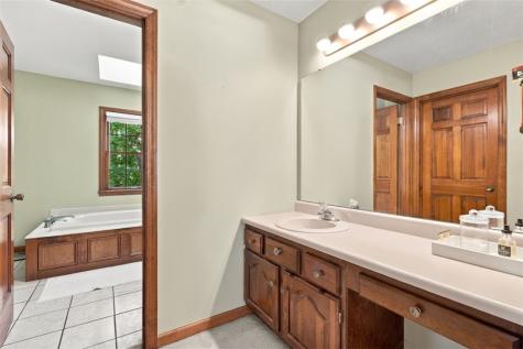 2525 Lindenwood Drive Franklin Park PA 15090