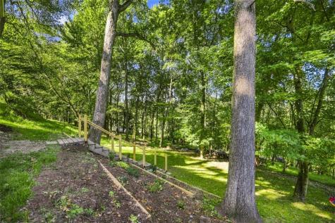 2525 Lindenwood Drive Franklin Park PA 15090