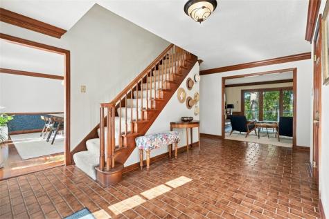 2525 Lindenwood Drive Franklin Park PA 15090