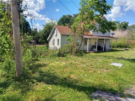 212 Dupont Lane Georges Township PA 15401