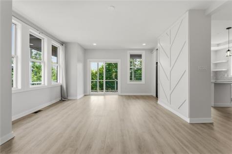 369 Stanford Avenue West View PA 15229