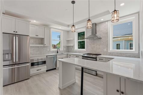 369 Stanford Avenue West View PA 15229