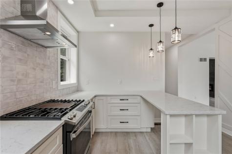 369 Stanford Avenue West View PA 15229