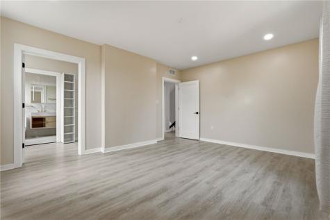 369 Stanford Avenue West View PA 15229
