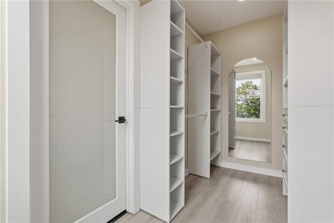 369 Stanford Avenue West View PA 15229