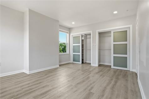 369 Stanford Avenue West View PA 15229
