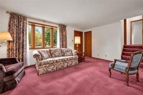 4557 Mapledale Drive Homestead PA 15120