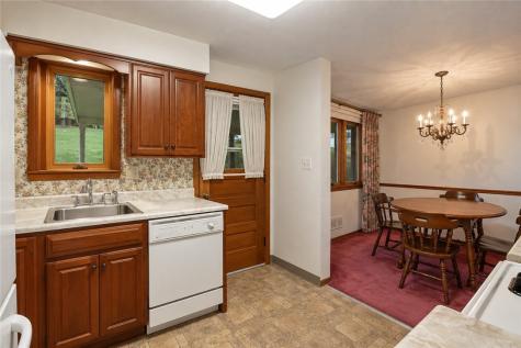 4557 Mapledale Drive Homestead PA 15120