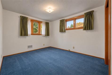 4557 Mapledale Drive Homestead PA 15120