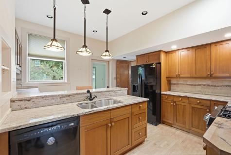 1232 N Highland Avenue Highland Park PA 15206