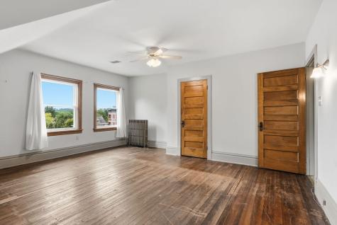 1232 N Highland Avenue Highland Park PA 15206