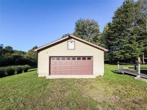 15307 Conaway Drive Conneaut Township PA 16424