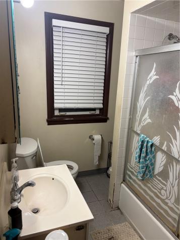718 7th Avenue Coraopolis PA 15108