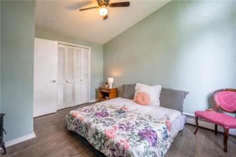 2851 State Route 981 Loyalhanna PA 15670