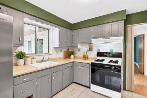 1350 Crucible Street Crafton Heights PA 15220