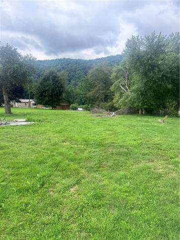 1685 Walnut Bend Road Oil City PA 16301