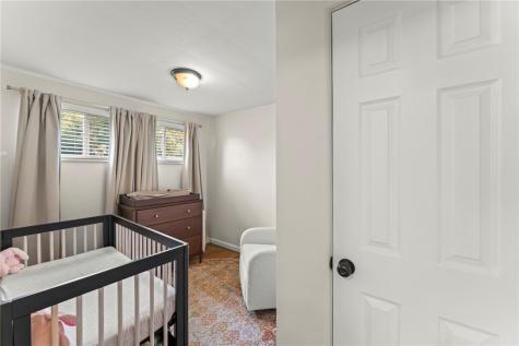 128 Winifred Drive Pleasant Hills PA 15236