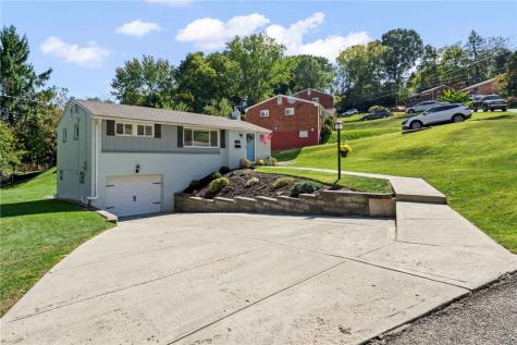 128 Winifred Drive Pleasant Hills PA 15236