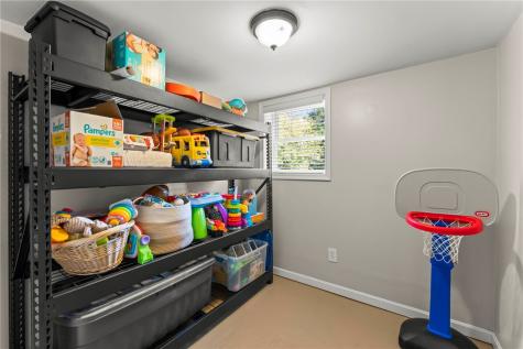 128 Winifred Drive Pleasant Hills PA 15236