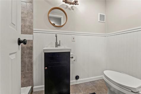 128 Winifred Drive Pleasant Hills PA 15236