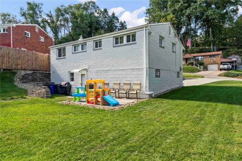 128 Winifred Drive Pleasant Hills PA 15236