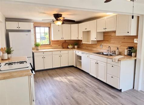 531 5th Avenue Avonmore PA 15618