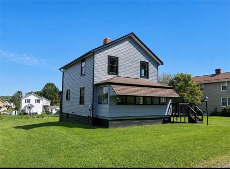 531 5th Avenue Avonmore PA 15618