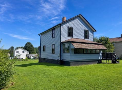 531 5th Avenue Avonmore PA 15618