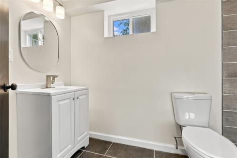 160 Gateway Avenue Marshall PA 15090