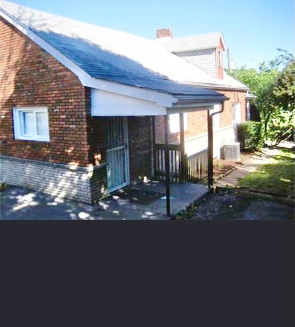 1327 Greensburg Pike East Mckeesport PA 15035