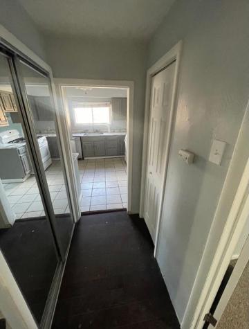 1327 Greensburg Pike East Mckeesport PA 15035