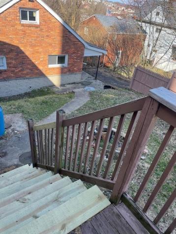 1327 Greensburg Pike East Mckeesport PA 15035