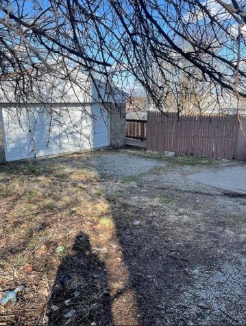 1327 Greensburg Pike East Mckeesport PA 15035
