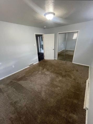 1327 Greensburg Pike East Mckeesport PA 15035